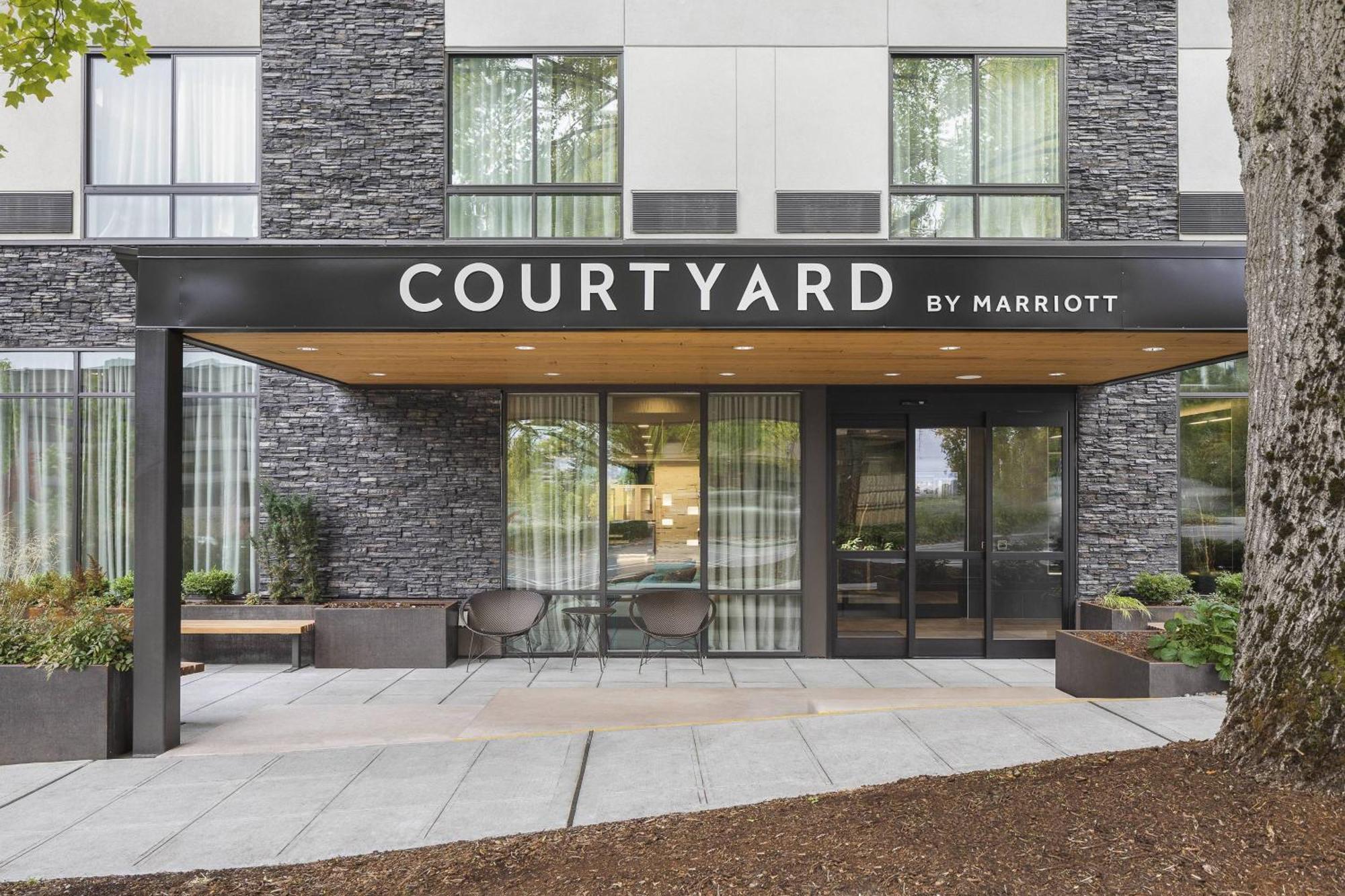 Courtyard By Marriott Seattle Northgate Hotel Eksteriør billede